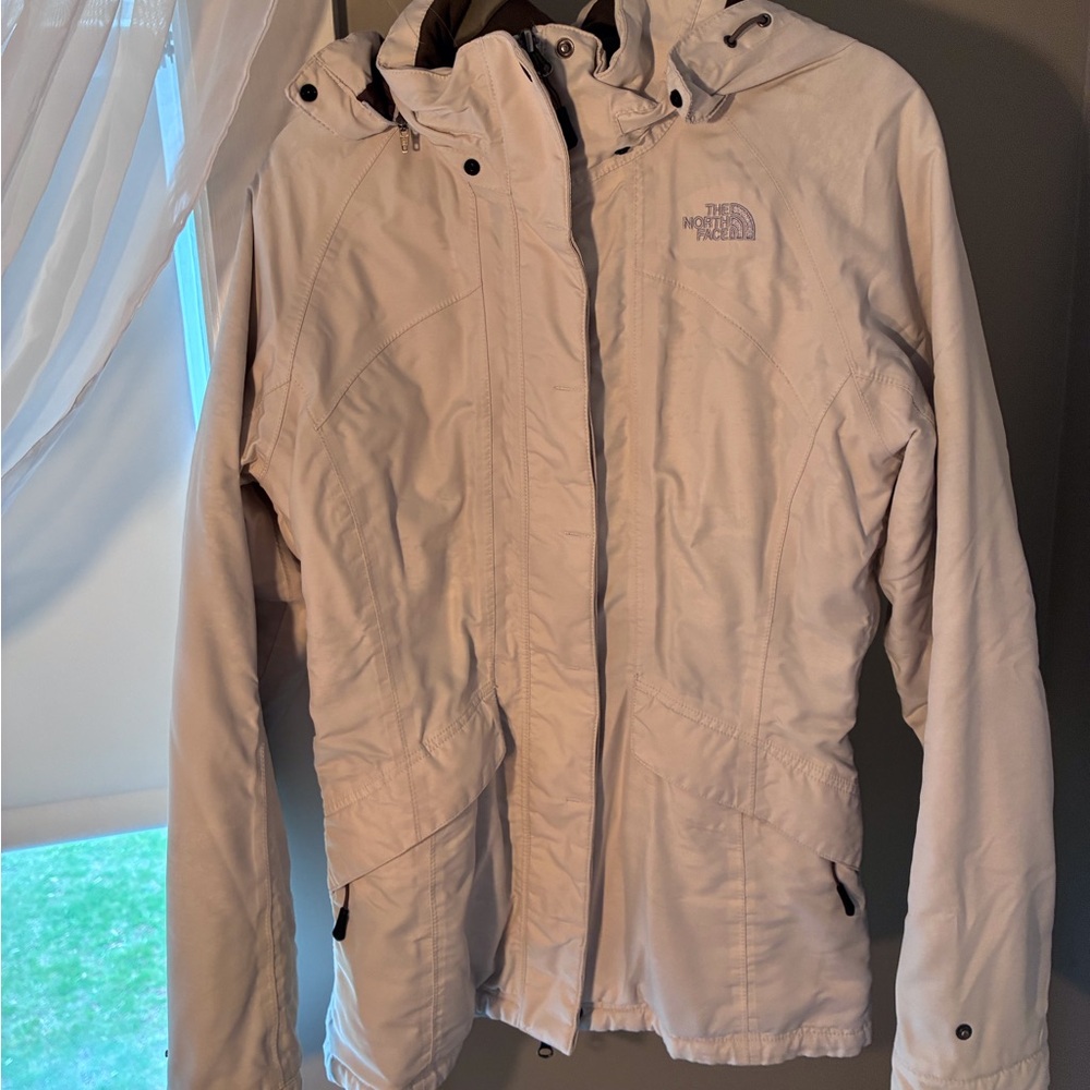 The North Face Women's Light Cream Hooded Ski Jacket